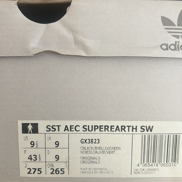 Adidas collaboration with Sean Witherspoon sneakers. - Picture 6 of 7